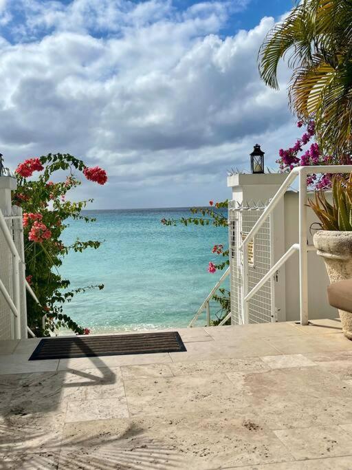 Bianca Bay 3 Bedroom West Coast Beach Front Villa เซนต์เจมส์ ภายนอก รูปภาพ