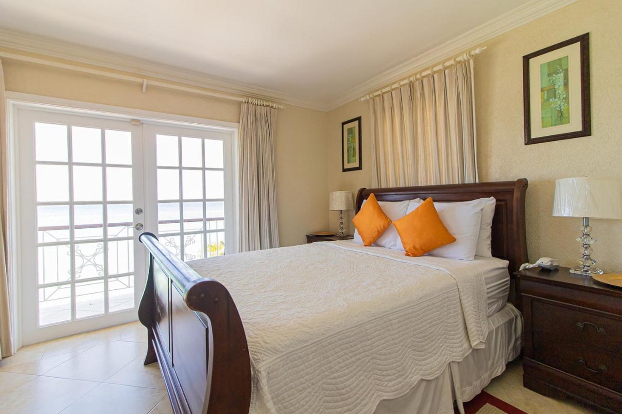 Bianca Bay 3 Bedroom West Coast Beach Front Villa เซนต์เจมส์ ภายนอก รูปภาพ